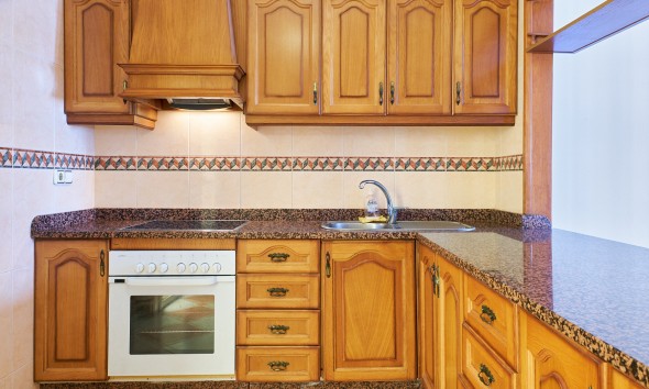 Resale - Villa / Semi-detached Villa - Turre