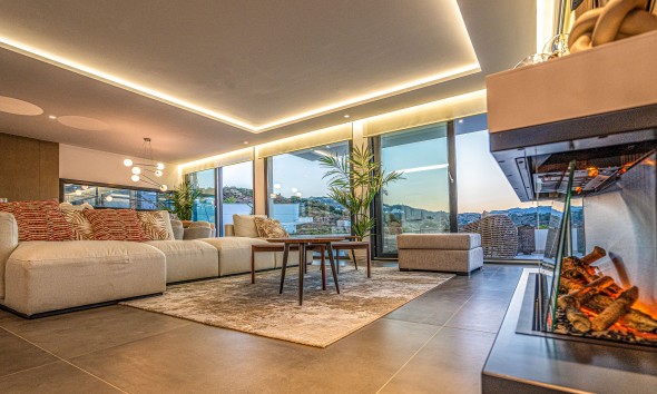 Neue Gebäude - Villa / Doppelhaushälfte - Mijas