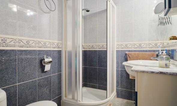 Resale - Apartment / flat - Turre