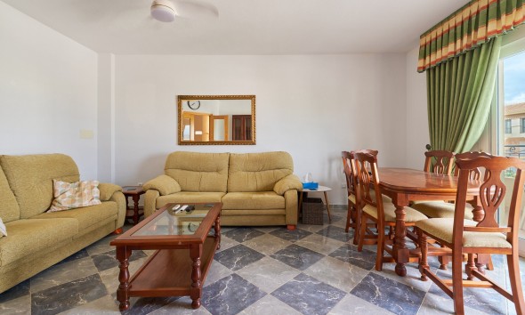 Resale - Apartment / flat - Turre