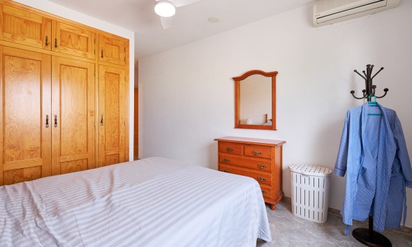 Resale - Apartment / flat - Turre