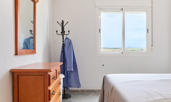 Resale - Apartment / flat - Turre