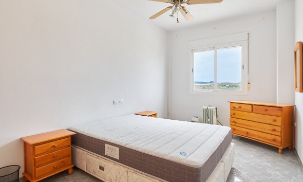 Resale - Apartment / flat - Turre