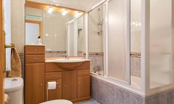 Resale - Apartment / flat - Turre