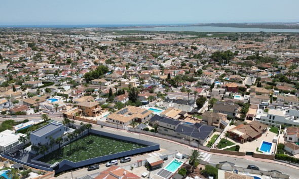 Nouvelle construction - Maison individuelle - Ciudad Quesada