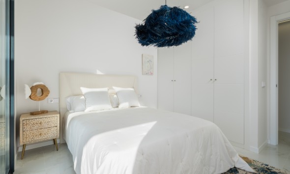 Obra nueva - Apartamento / piso - Estepona