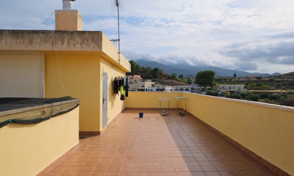 Resale - Apartment / flat - Turre