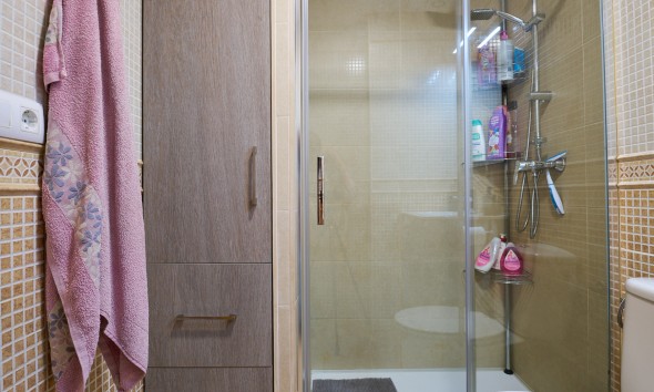 Resale - Apartment / flat - Turre