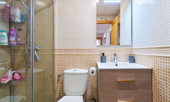 Resale - Apartment / flat - Turre