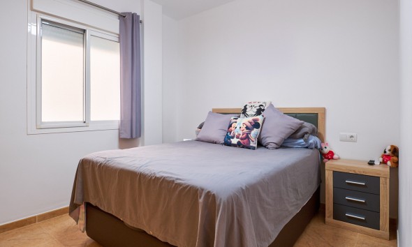 Resale - Apartment / flat - Turre