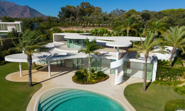 New Build - Villa / Semi-detached Villa - Casares