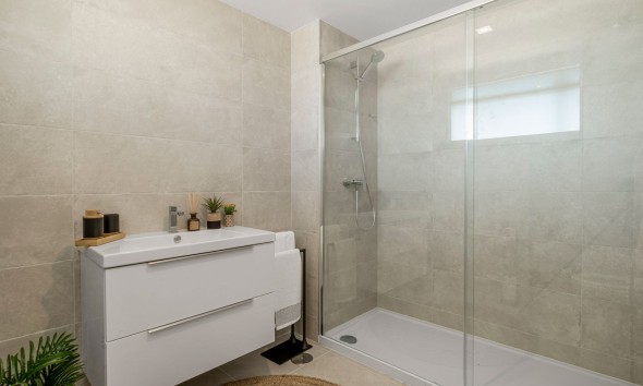 Neue Gebäude - Wohnung - Las Lagunas de Mijas