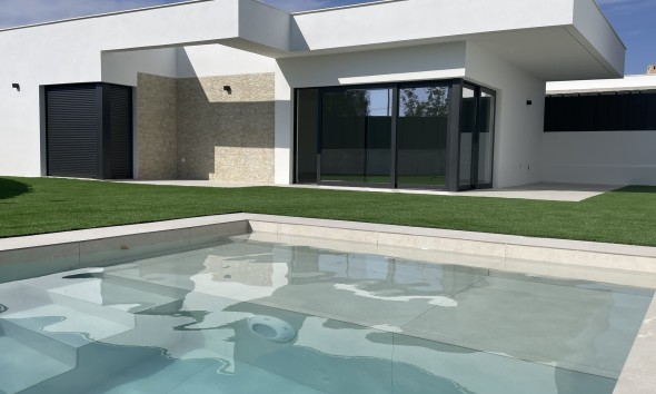 Neue Gebäude - Einfamilienhaus - Molina de Segura