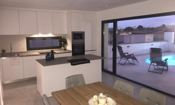 Nieuwbouw Woningen - Verhoogde bungalow - Fuente Alamo