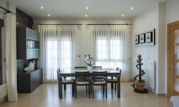 Nouvelle construction - Villa / Jumelée - Jerónimo y Avileses