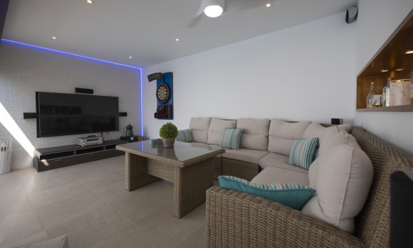 Nouvelle construction - Villa / Jumelée - Jerónimo y Avileses