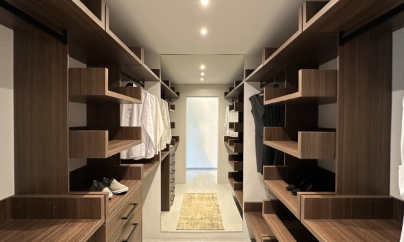 Obra nueva - Unifamiliar - La Finca Golf