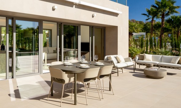 Obra nueva - Villa / Chalet - Las Colinas Golf