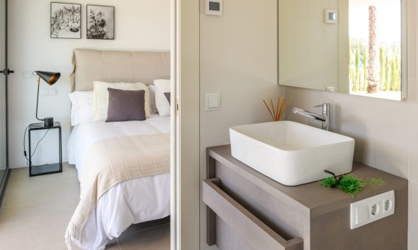 Obra nueva - Unifamiliar - Las Colinas Golf