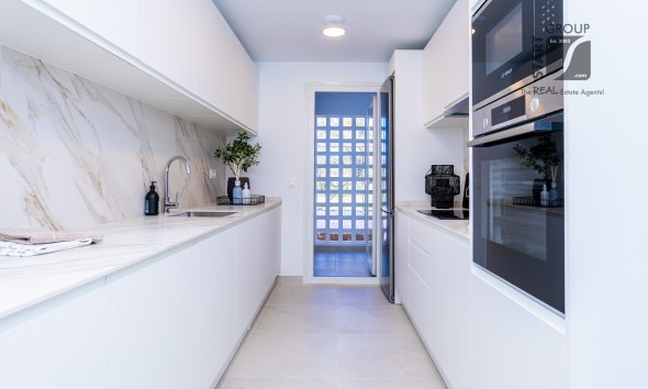 Obra nueva - Apartamento / piso - Las Lagunas de Mijas