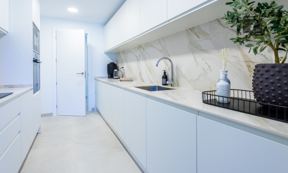 Obra nueva - Apartamento / piso - Las Lagunas de Mijas