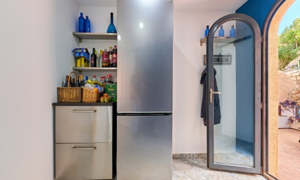 Resale - Villa / Semi-detached Villa - Turre