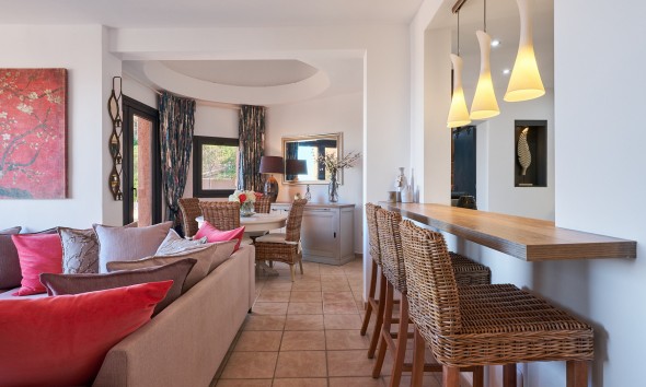 Resale - Villa / Semi-detached Villa - Turre