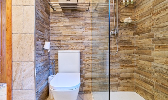 Resale - Villa / Semi-detached Villa - Turre