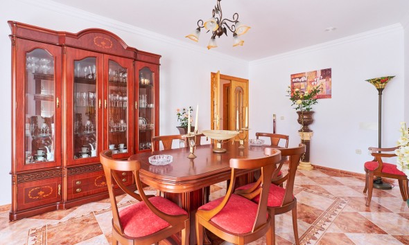 Revente - Maison mitoyenne - Turre