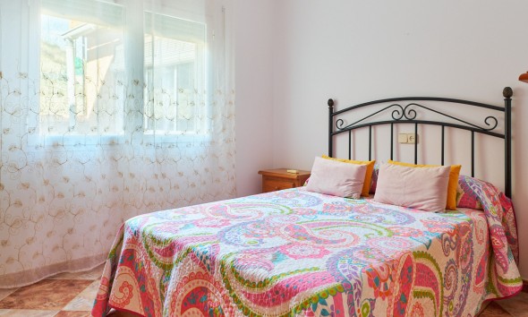 Revente - Maison mitoyenne - Turre