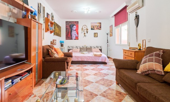 Revente - Maison mitoyenne - Turre