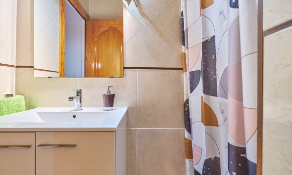 Revente - Maison mitoyenne - Turre