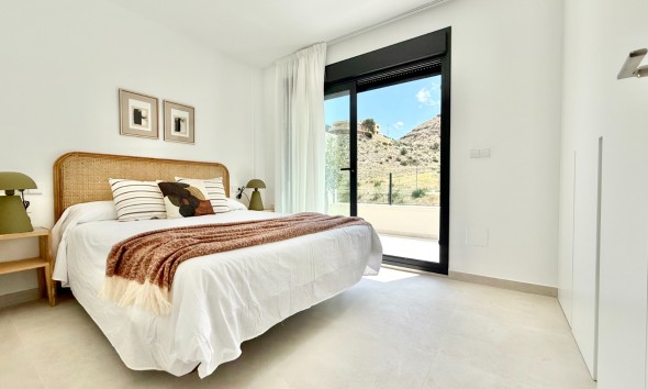 Obra nueva - Bungalow bajo - Cox