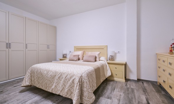 Herverkoop - Villa / Halfvrijstaand - Turre