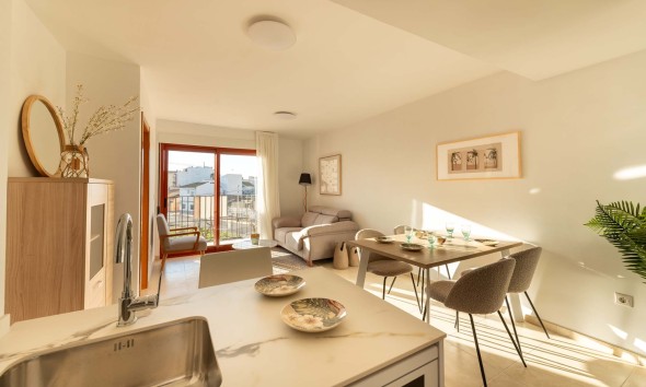 Neue Gebäude - Wohnung - Jerónimo y Avileses