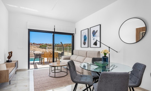 Obra nueva - Unifamiliar - La Finca Golf