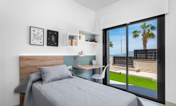 Obra nueva - Unifamiliar - La Finca Golf