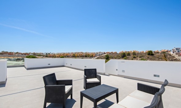 Obra nueva - Unifamiliar - La Finca Golf