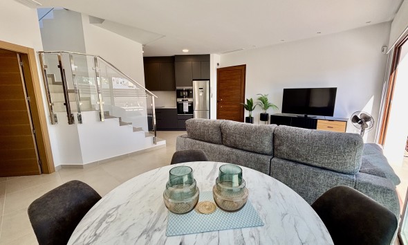 Obra nueva - Unifamiliar - Benijófar