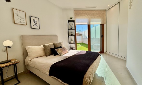 Obra nueva - Unifamiliar - Benijófar