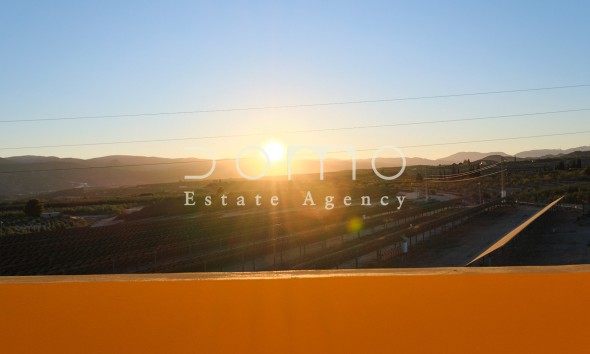 Long Term Rental - Villa / Semi-detached Villa - Tijola