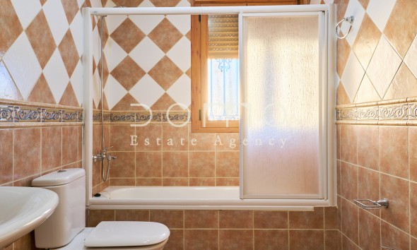 Long Term Rental - Villa / Semi-detached Villa - Tijola