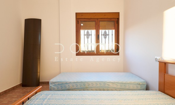 Long Term Rental - Villa / Semi-detached Villa - Tijola