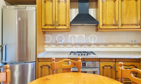 Long Term Rental - Villa / Semi-detached Villa - Tijola