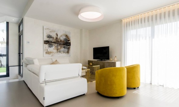 Obra nueva - Villa / Chalet - Orihuela