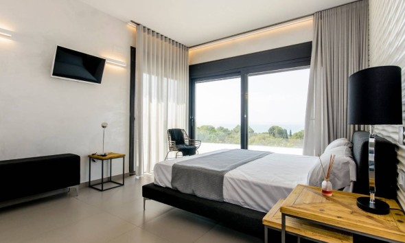 Obra nueva - Villa / Chalet - Orihuela