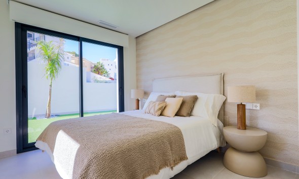 Neue Gebäude - Villa / Doppelhaushälfte - Orihuela Costa