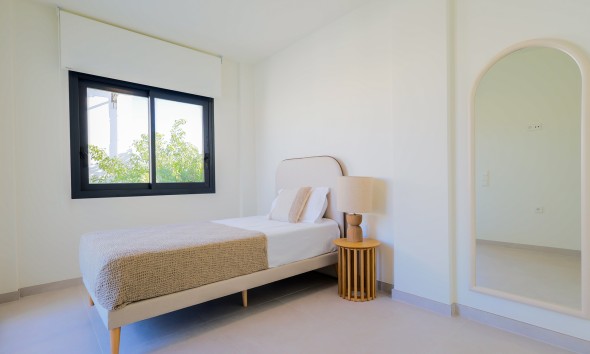 Neue Gebäude - Villa / Doppelhaushälfte - Orihuela Costa