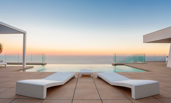 New Build - Villa / Semi-detached Villa - Cumbre del Sol