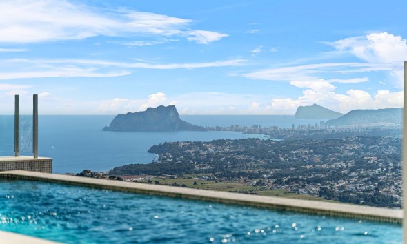 New Build - Villa / Semi-detached Villa - Cumbre del Sol